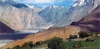 Follmi Treks & Tours, Ladakh Tour, Ladakh Trekking Packages